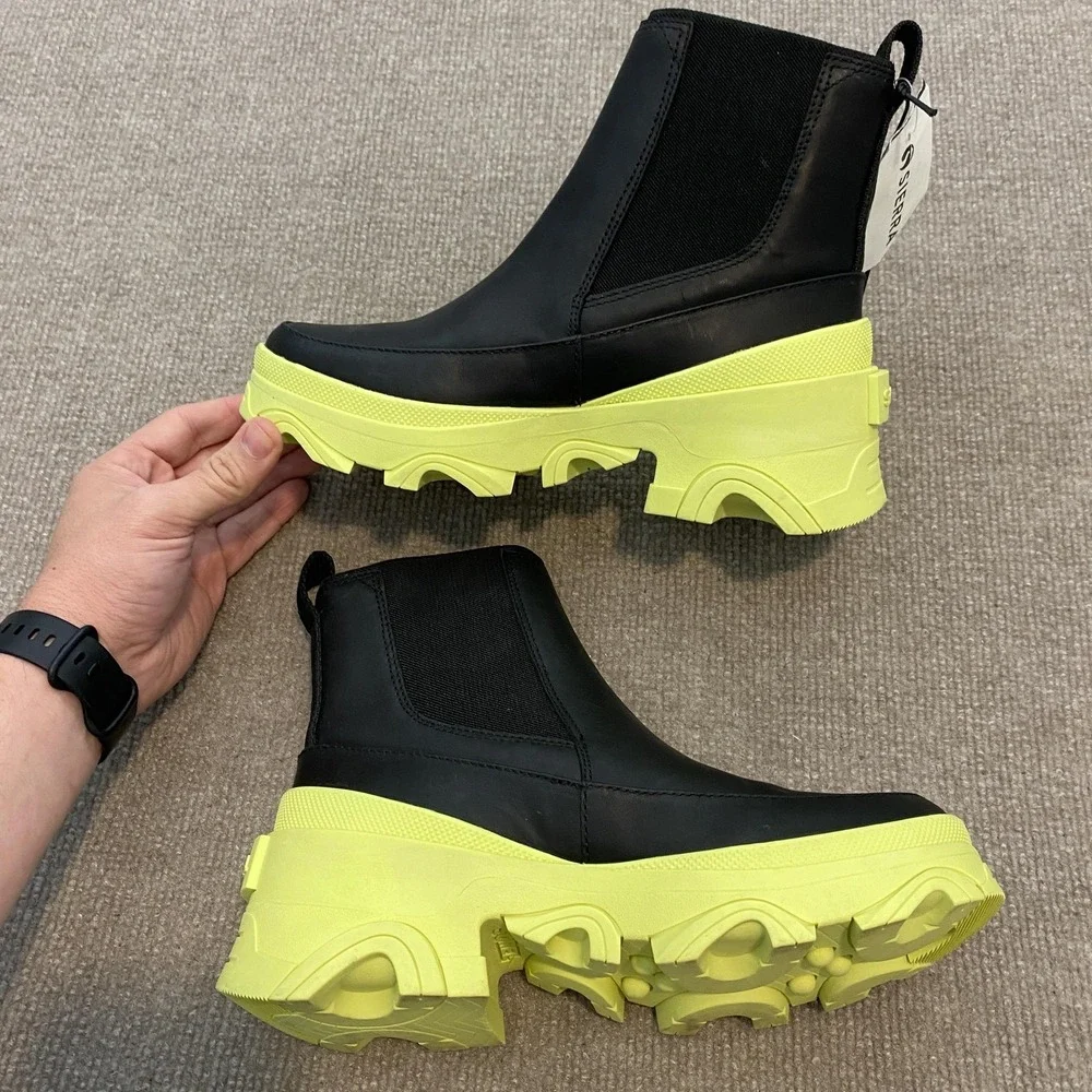 Sorel Chelsea Boots Womens Size 7 Black Waterproof Ankle Neon Sole LZ6060-010 - Picture 7 of 12